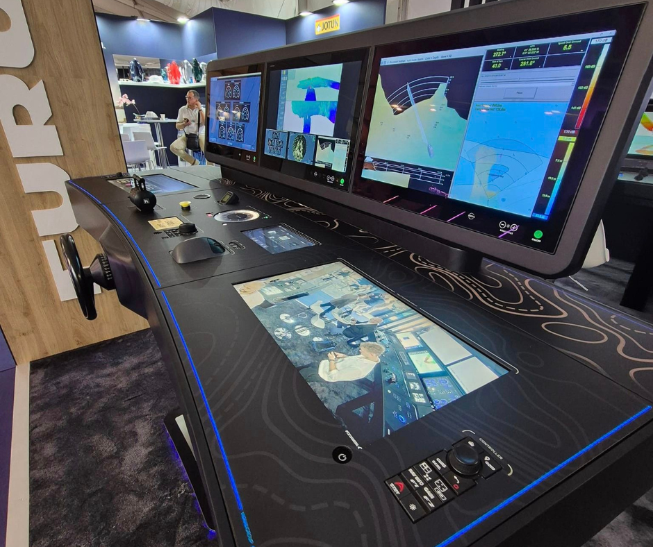 Il nuovo Furuno Integrated Control System in esposizione al Monaco Yacht Show 2024