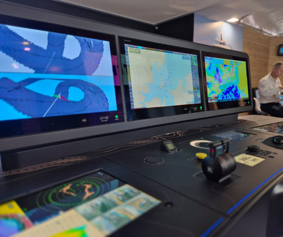 Il nuovo Furuno Integrated Control System in esposizione al Monaco Yacht Show 2024